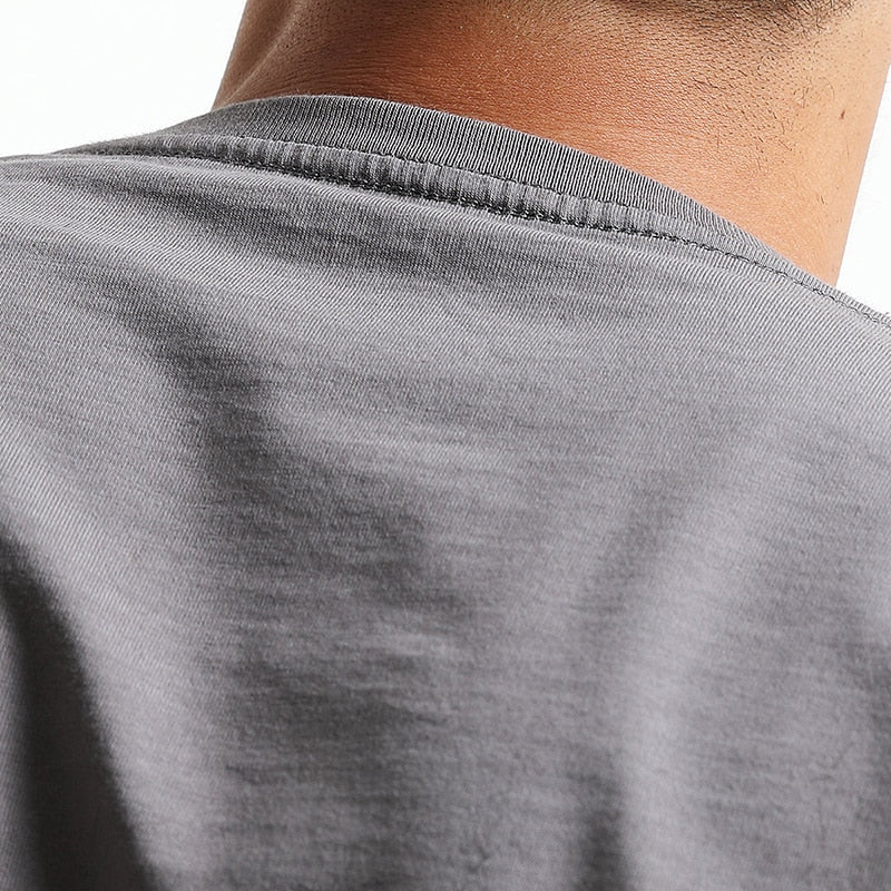 SIMWOOD 2019 New T Shirt Men Slim Fit Solid Color fitness Casual Tops 100% Cotton Comfortable High Quality Plus Size TD017101