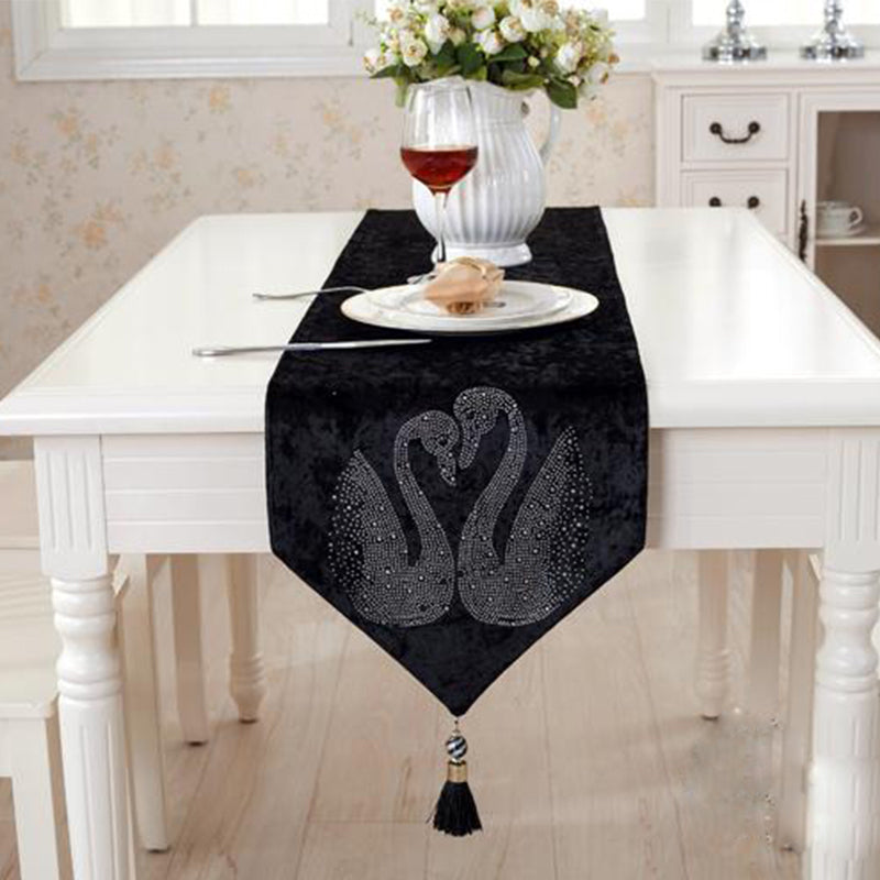 Table runners for home wedding table decoration high quality