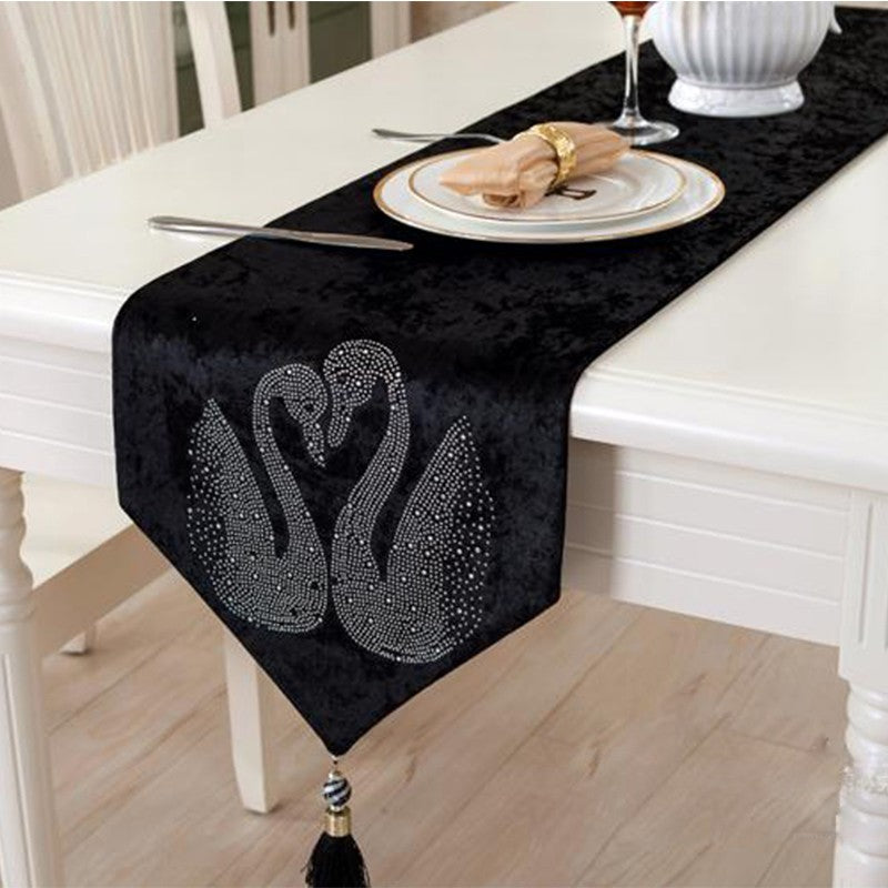 Table runners for home wedding table decoration high quality